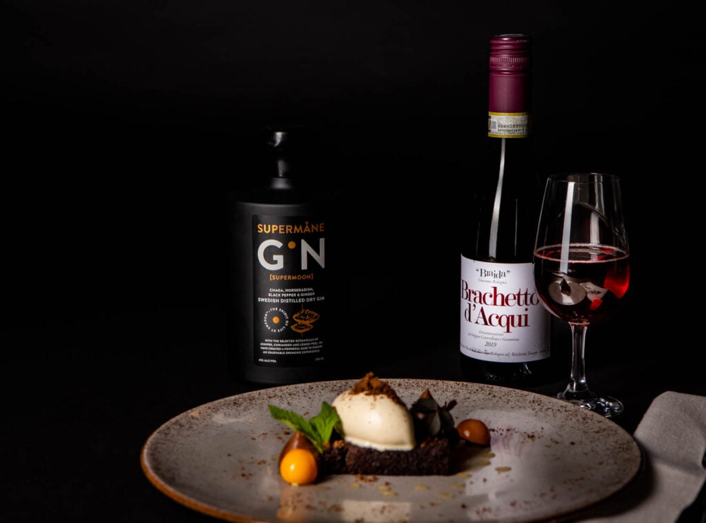 Dessert under ginmiddagen