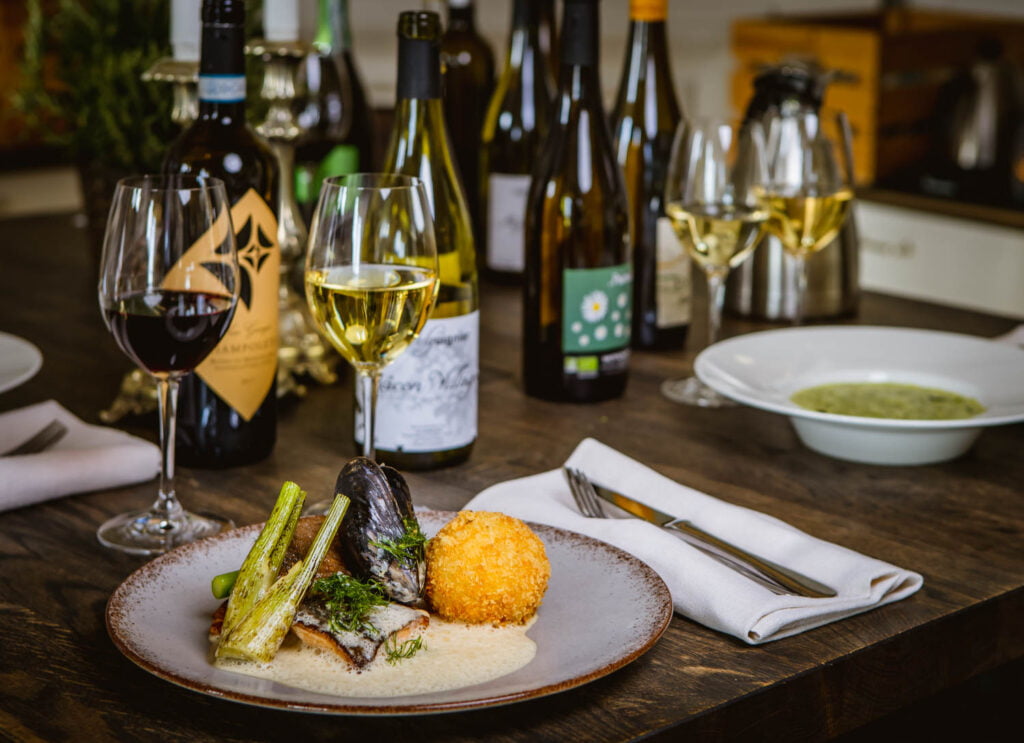 Middag på Almåsa Havshotell