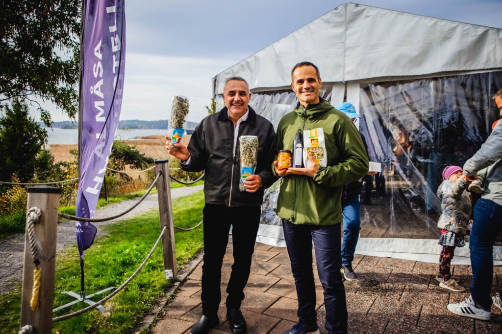 Gänget från Fiordilatte.se på beök på Almåsa