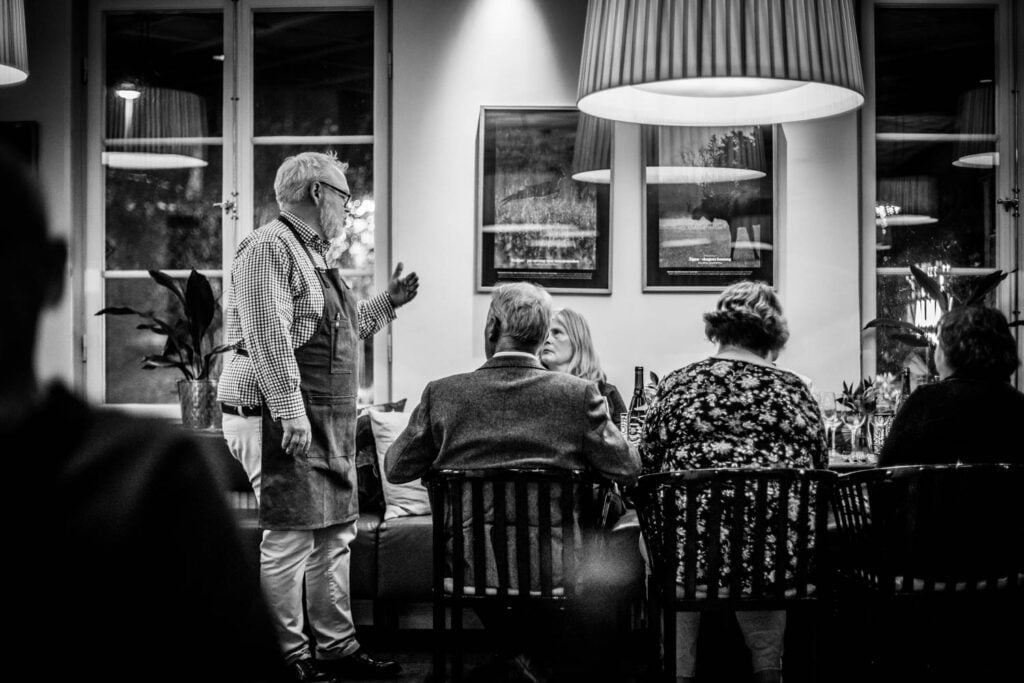 Daniel berättar om kvällens viner