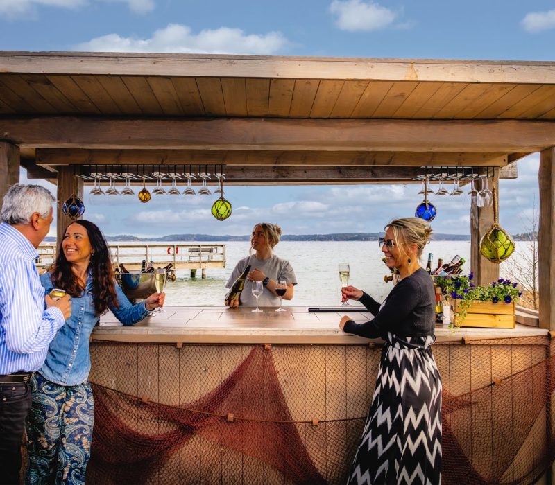 Servering i Strandbaren